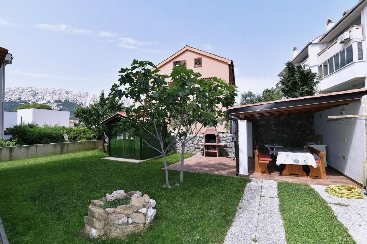 Apartments Luni Baška Buitenkant foto